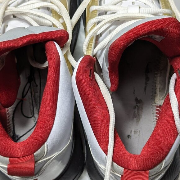 Jordan Maxin 200 Fire Red Men’s Size 9 White Red - Picture 6 of 7